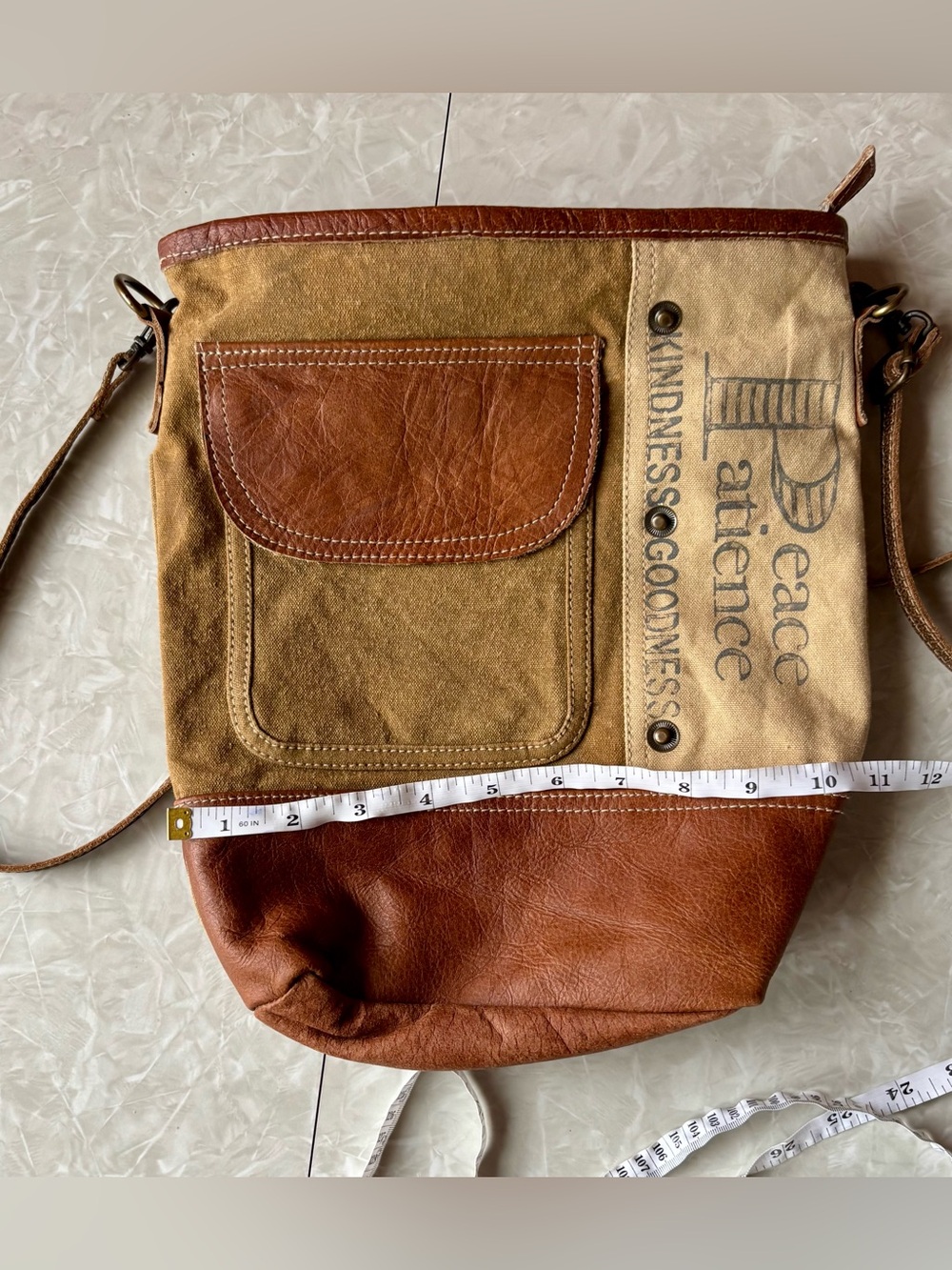 Canvas & Leather Olive Crossbody Bag - Unbranded View 4